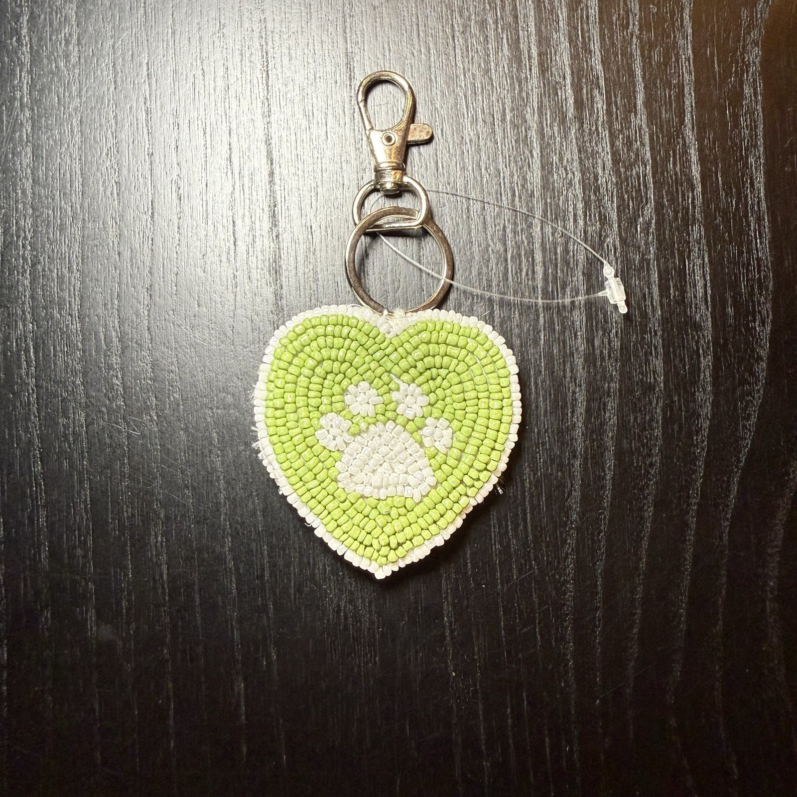 Beaded Paw Green White Heart Seed Beads Dog Mom Cat Mom Keychain Bag Charm NWOT
