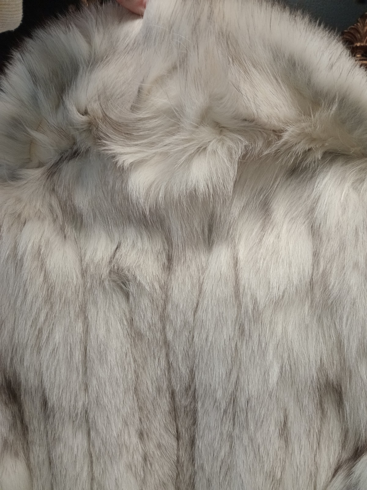 Beautiful!! Mouratidis Fox Fur Coat