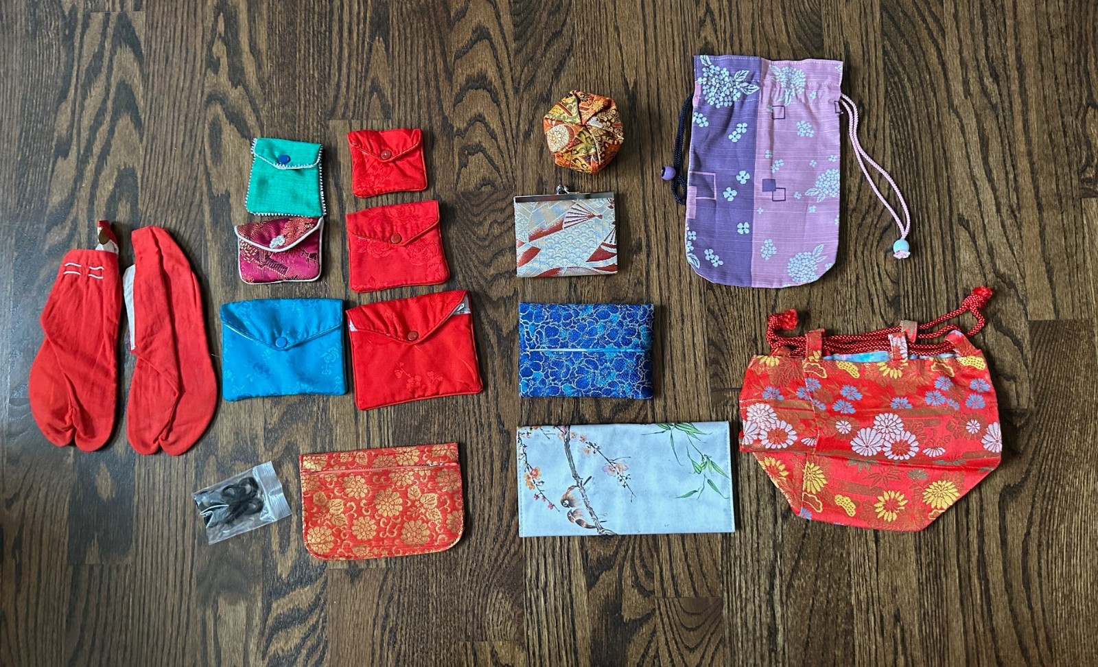 ✨🌸 VINTAGE Japanese / Asian Fabric Items – Lot Sale – coin purses pouches scarf