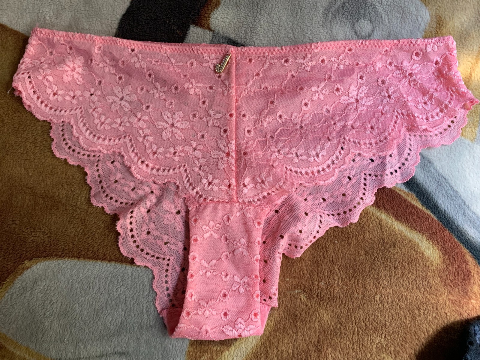 4 Pair Nylon Panties Floral Lace Bikini Size 6 Medium Silky Soft Comfy