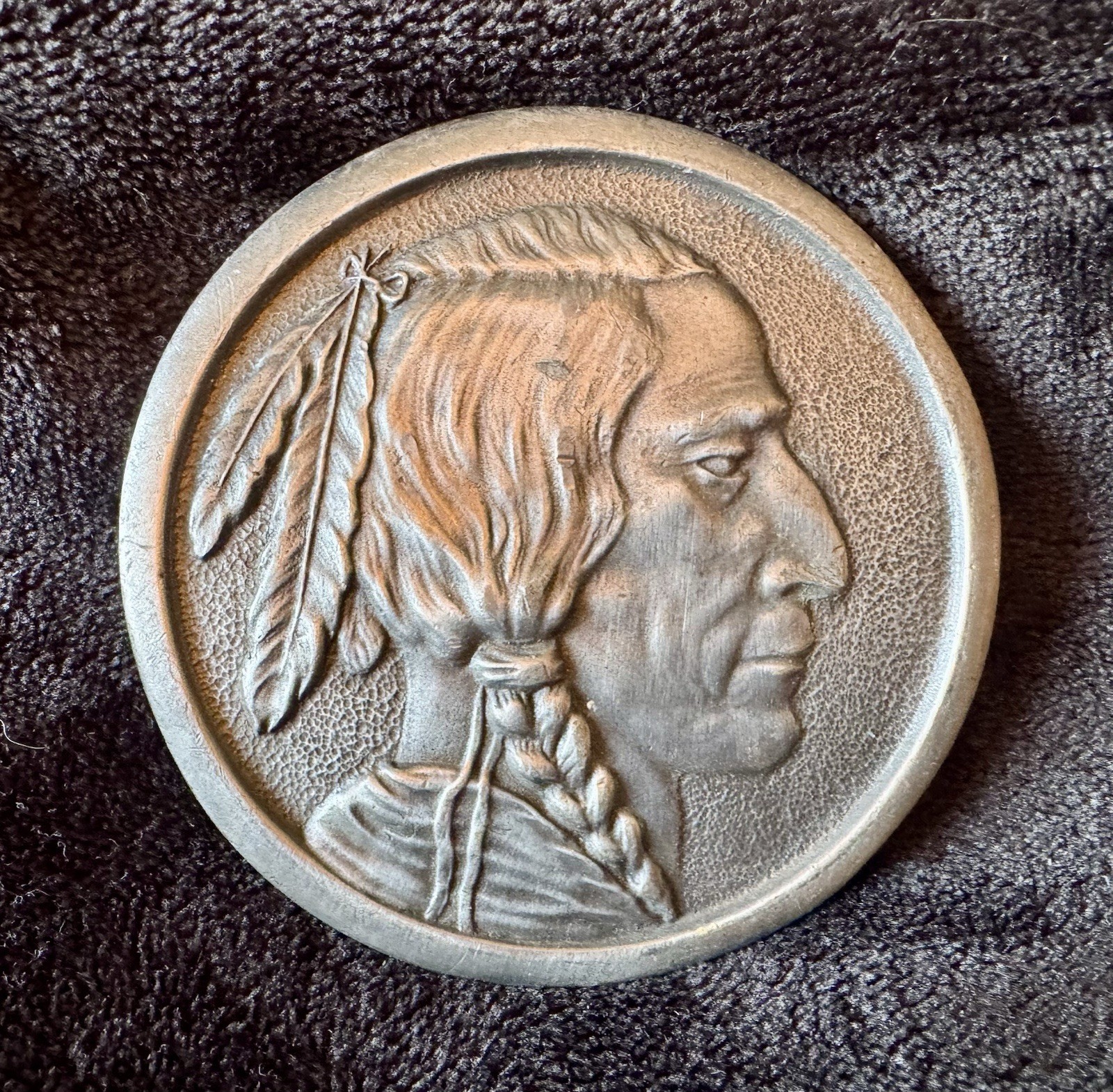 Vintage 1970s Native American IMC Pewter belt buckle Indian Head nickel Western