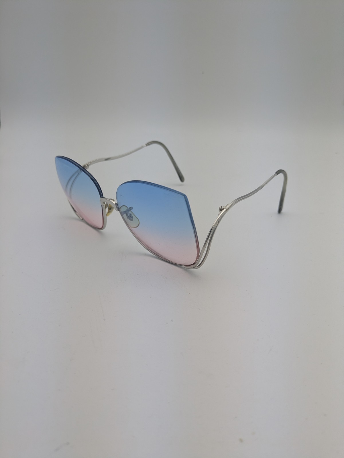 Vintage Versailles Two Tine Blue Pink 80’s Eye Glasses