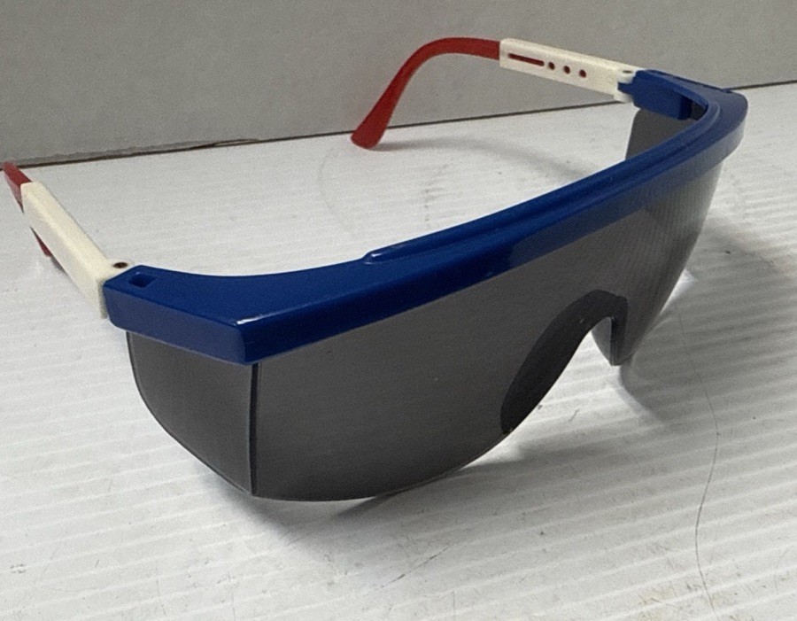 VTG Crews Sunglasses Shades Adjusting Arms Safety Red White Blue Taiwan