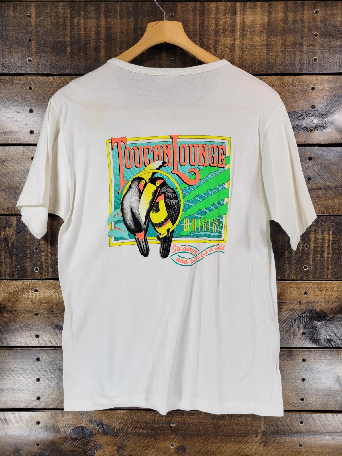 Vintage 80s 90s Crazy Shirts “TOUCAN LOUNGE” Waikiki Hawaii Colorful