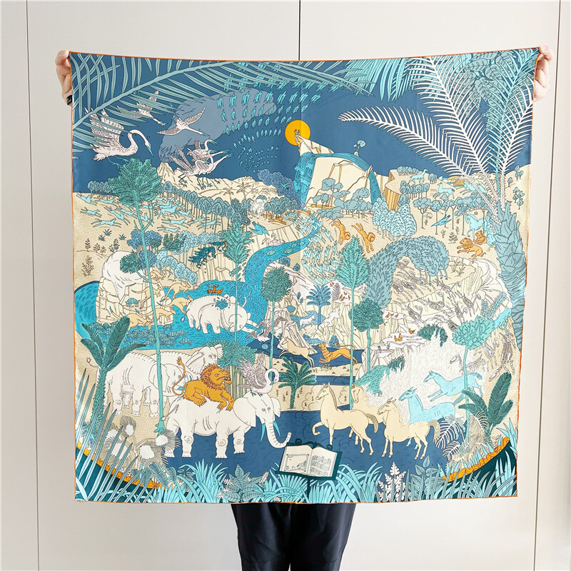 Animal Joy 14Momme Mulberry Silk Patterned Shawl Scarf