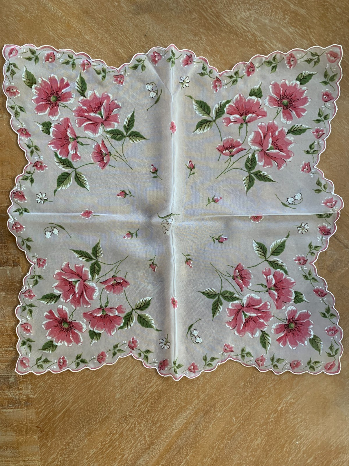 Vintage Pink Floral Scalloped Edges Handkerchief Hankies 13.5″x13.5″