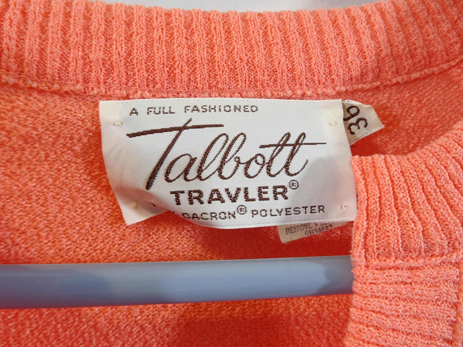 Vintage 1950s TALBOTT Travler Peach Cardigan Sweater Size 36 Dacron Polyester