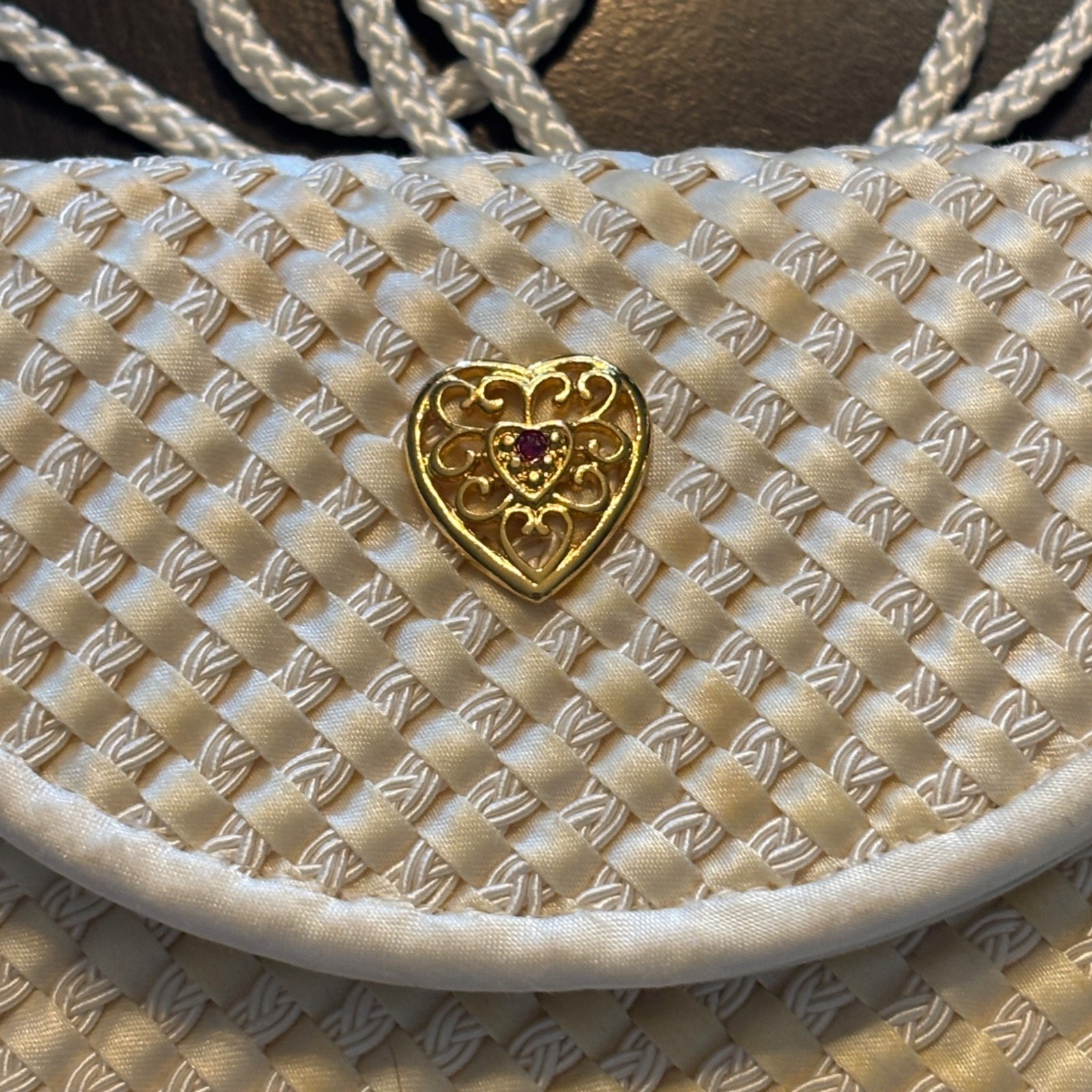 Vtg Bechamel Ivory Woven Satin Evening Bag w/ Gold Heart Accent Sweet $5 Ship
