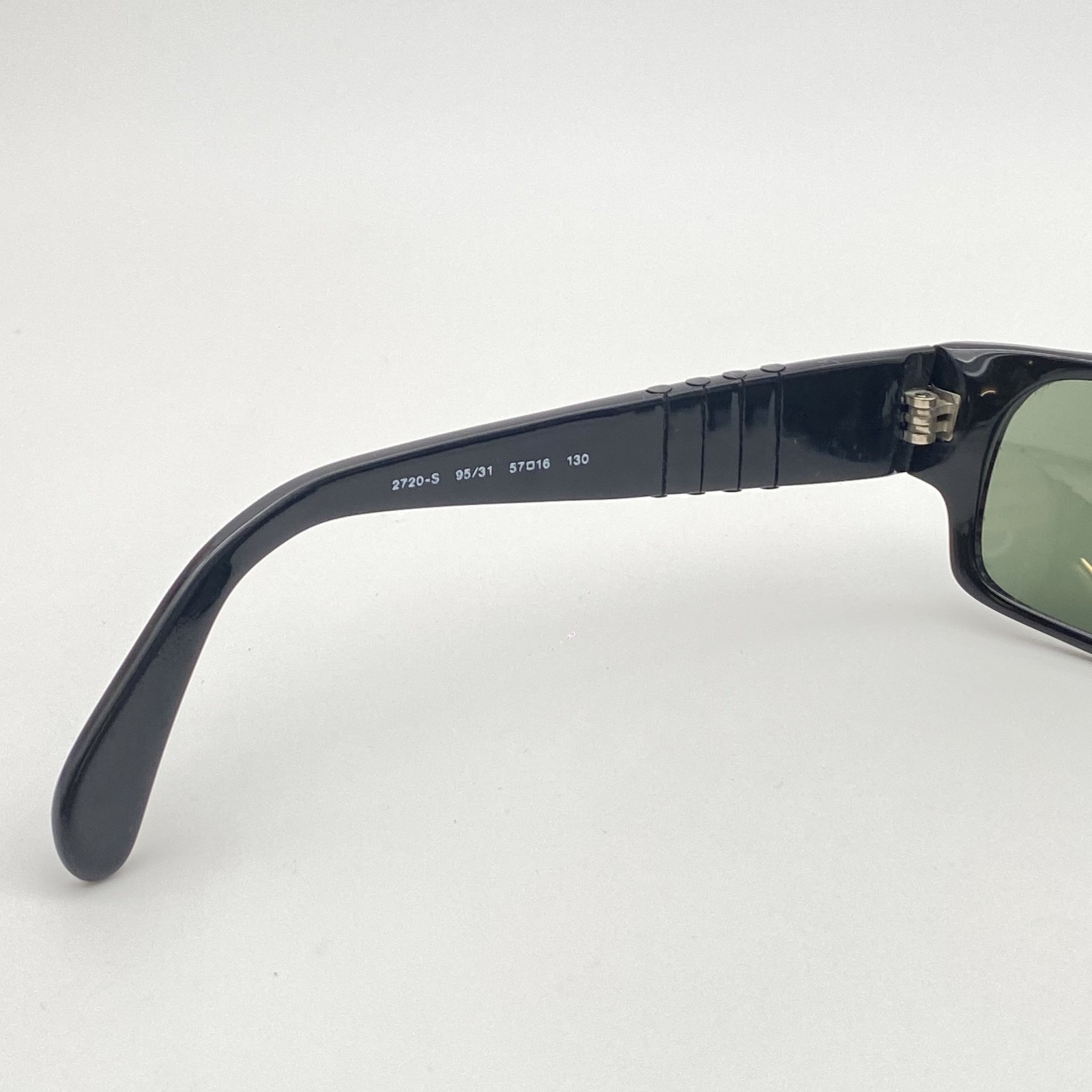 ICONIC SUNGLASSES PERSOL 2720-S VINTAGE ITALY JAMES BOND CASINO ROYALE w CASE