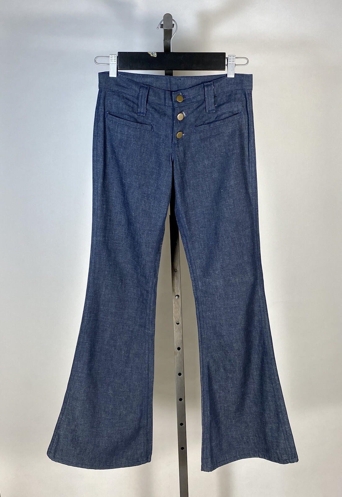 Vintage 1970’s RARE low waist button fly UNWORN Lee bell bottom denim jeans 29″w