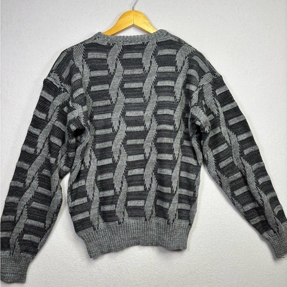 Vintage 80s/90s Barnaby CabincoreGeometric Knit “Grandpa” Sweater – Gray & Black
