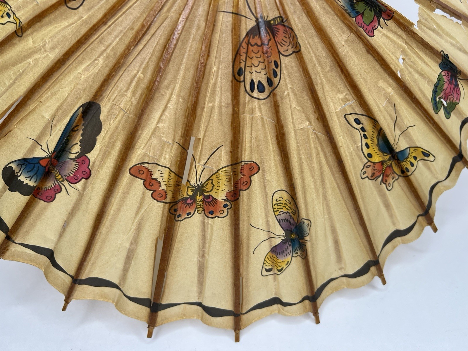 Vtg Hand Painted Chinese Bamboo Rice Paper Wood Umbrella Parasol *READ Condition