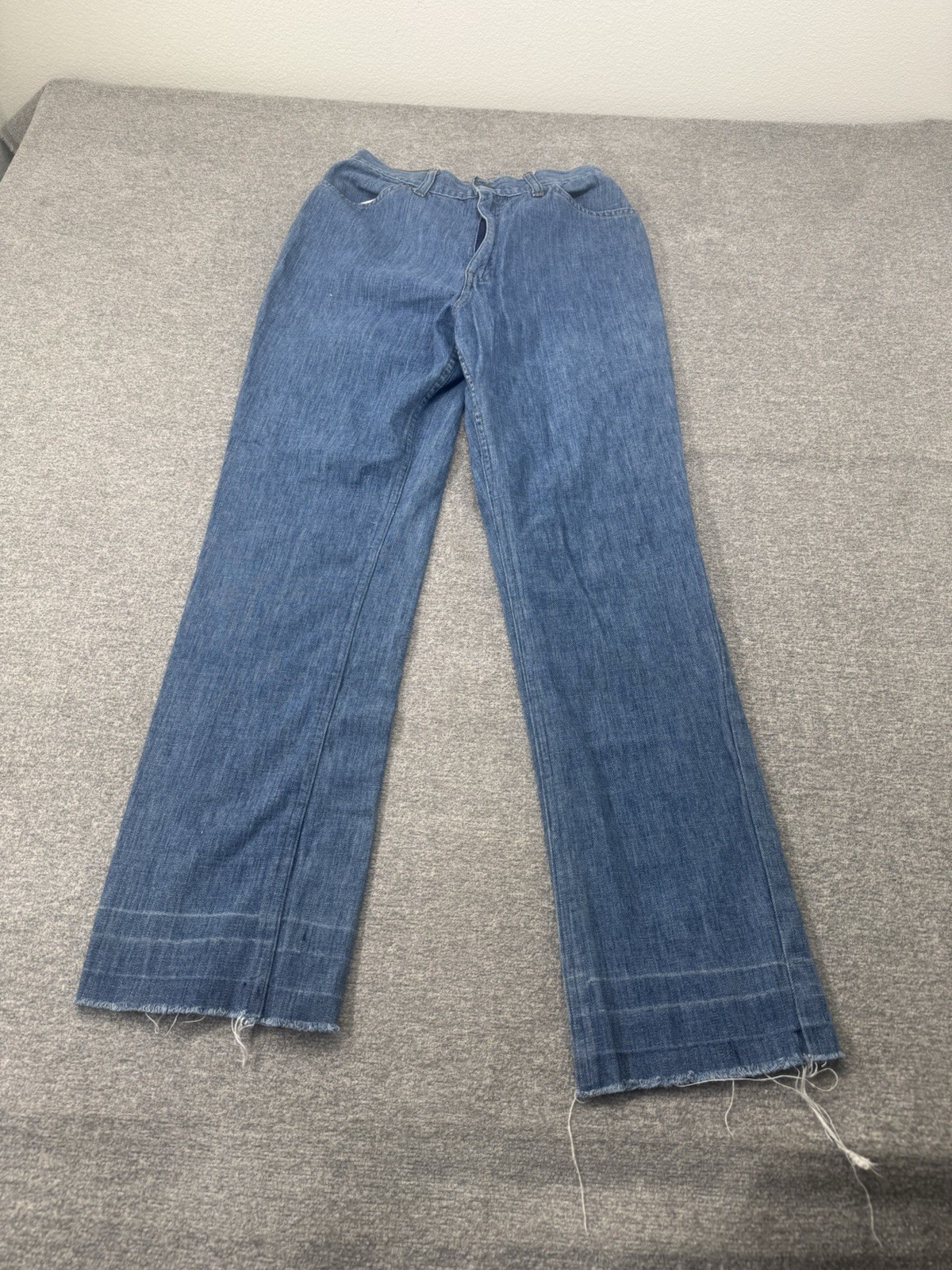 Vintage 60s 70s orange tab big E Levi’s denim jeans 26×29 made in USA