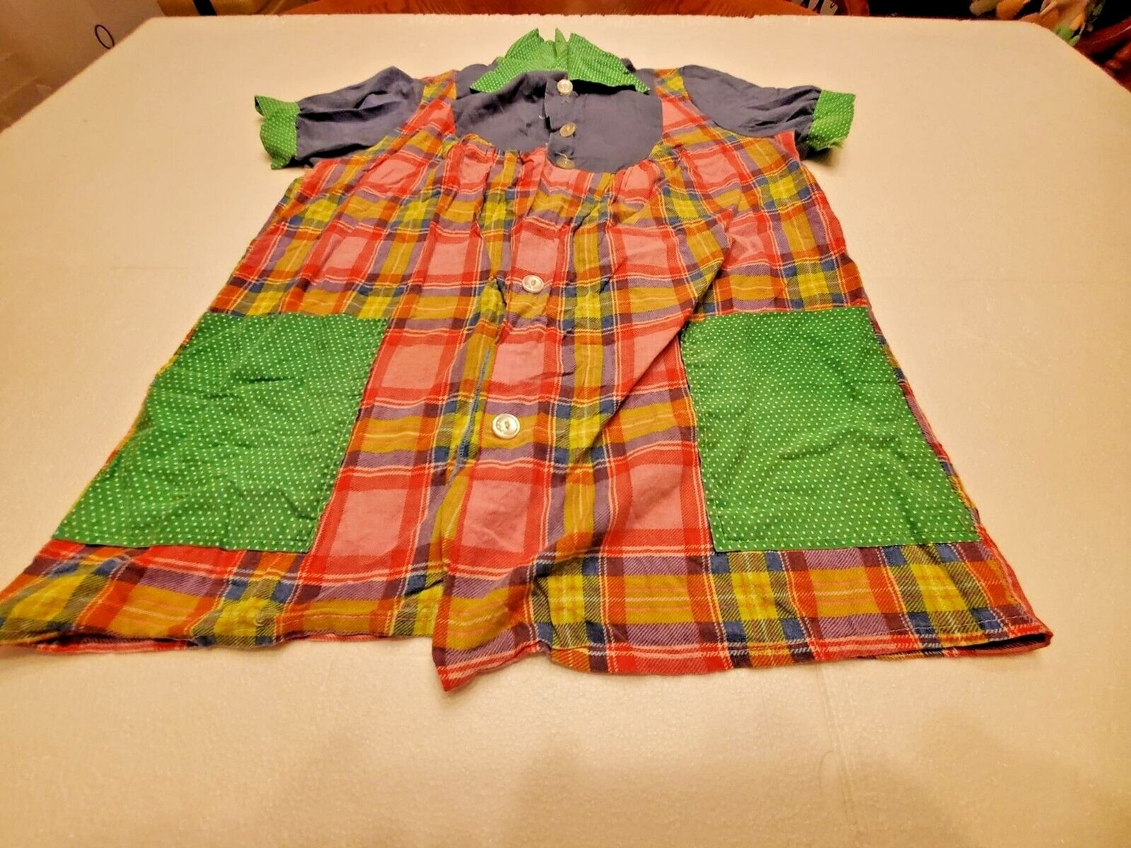 1970s Handmade Multi-Colored Plaid Butterfly Collar Women’s Button Ft Shirt
