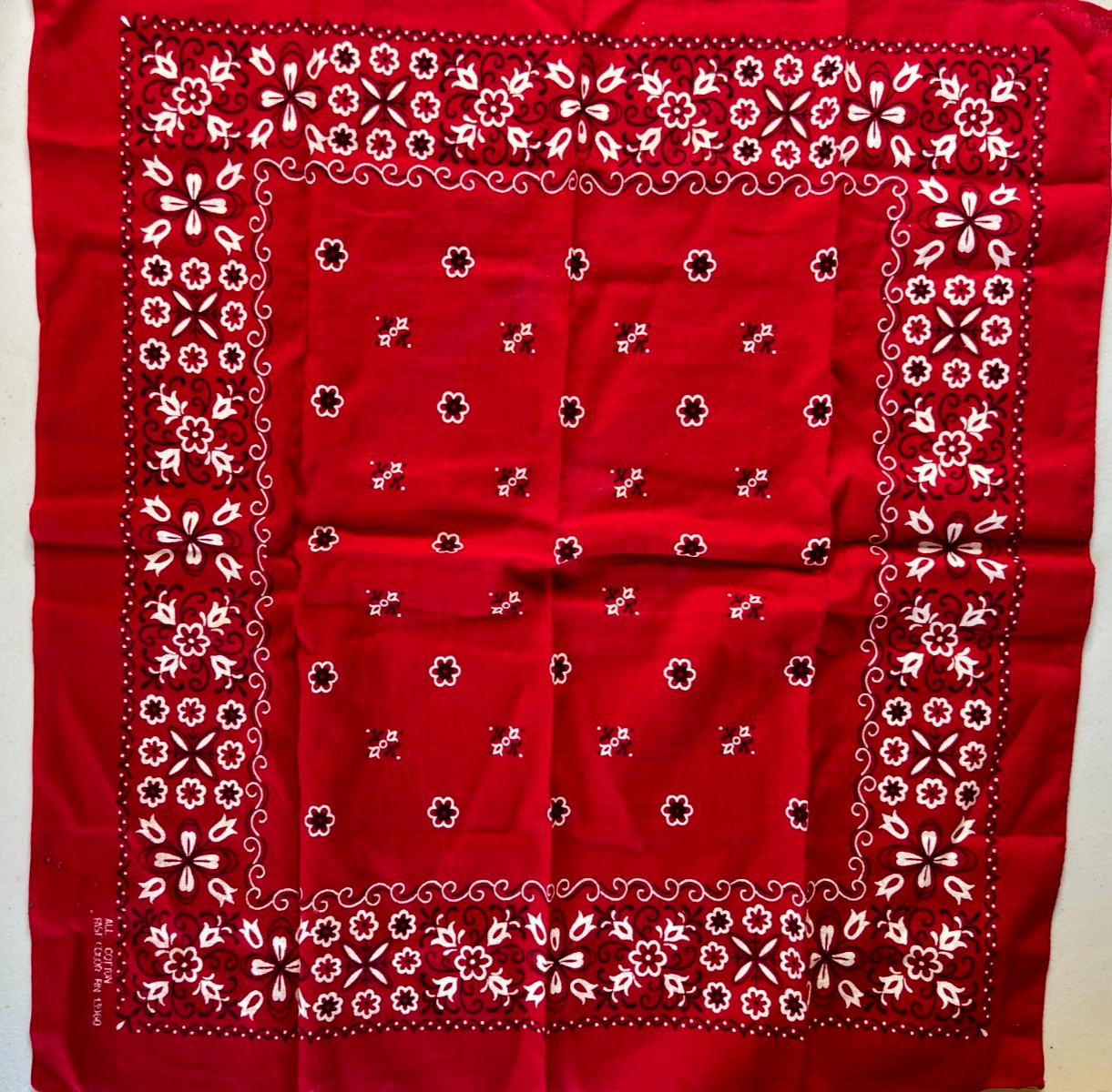 Vintage 70s Bandana Red & White Rockabilly Fast Color 20″ RN13060 Unique!