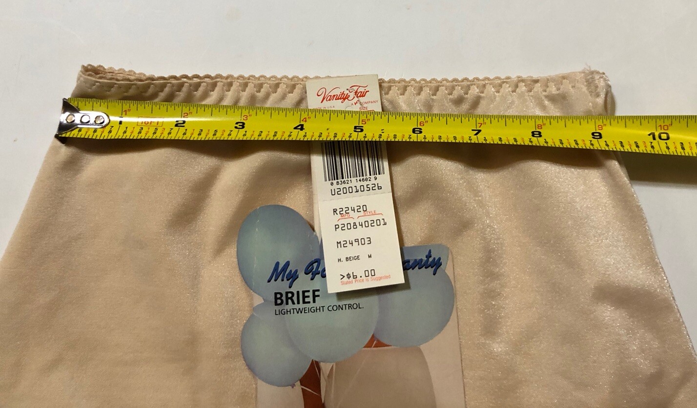 Vintage NOS Vanity Fair Womens Style#40-201 My Favorite Panty Size M Nude Brief