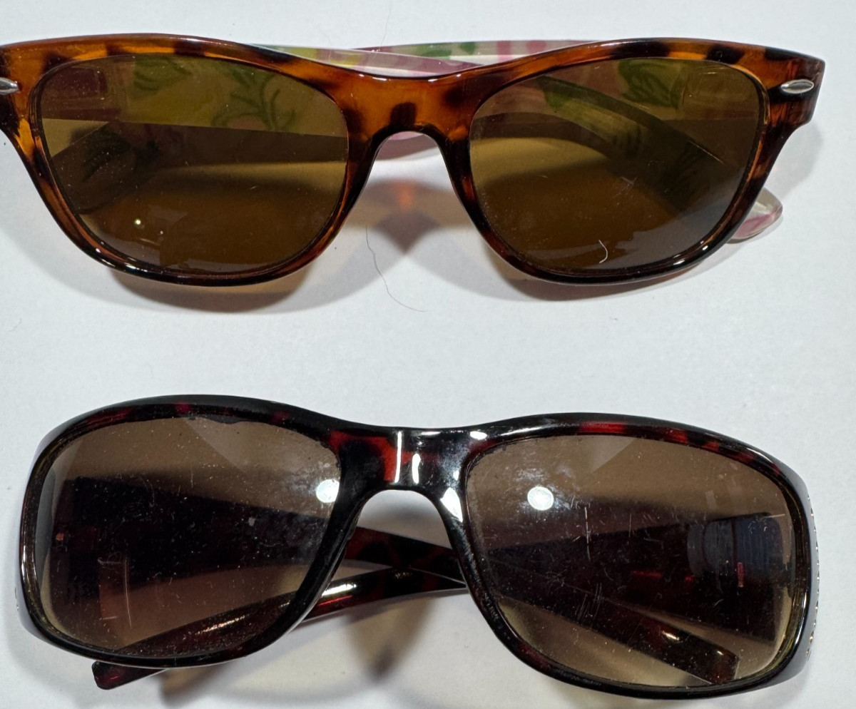 VTG. 5 Pc. Lot Assorted Grab Bag Sunglasses Liz Claiborne, Zenni, Solar Accents