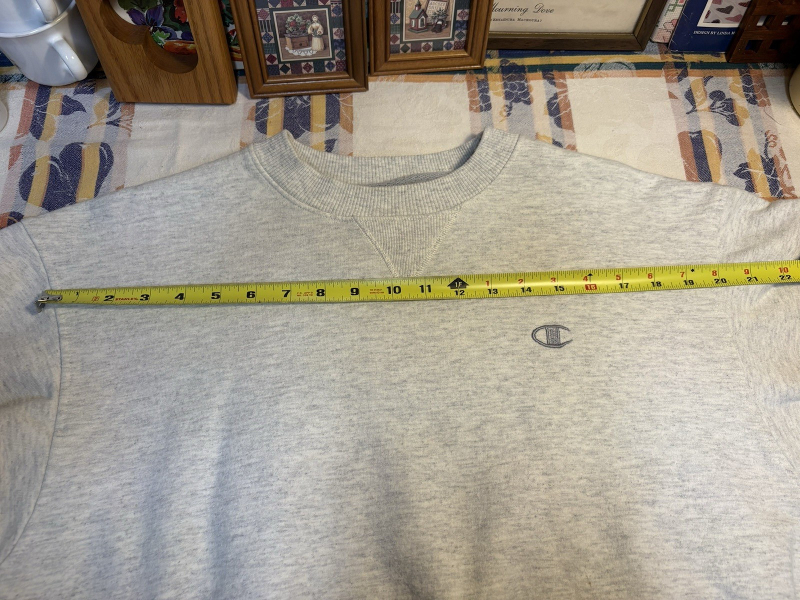 Vintage 90s Y2K Champion Gray Sweatshirt Crewneck Pullover Cotton Blend Men’s M