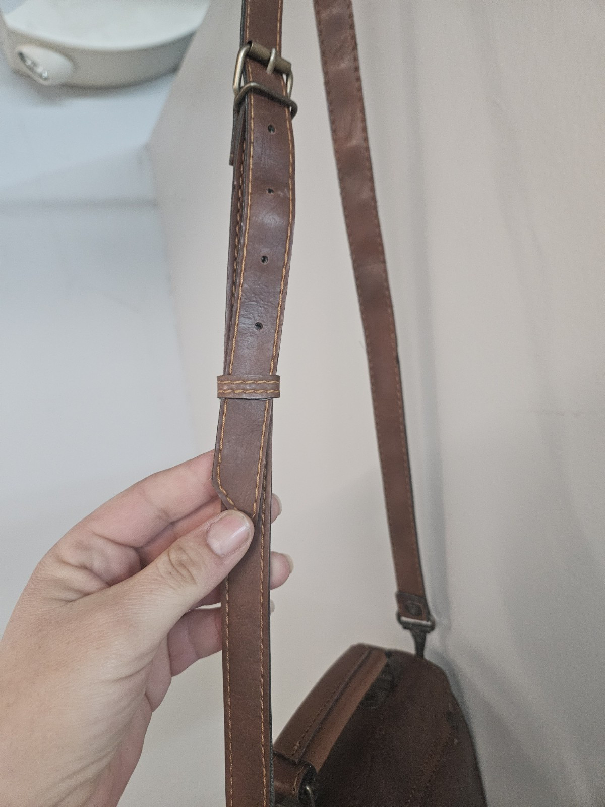 Vintage 1991 Nas Brown Leather purse with goldish hardware