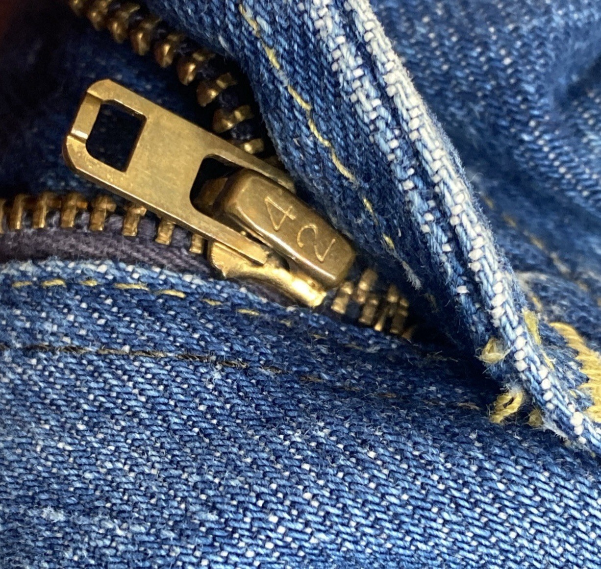 Vintage Lee Riders Blue Jeans Union Made in USA 25×27 Regular Straight Fit Faded
