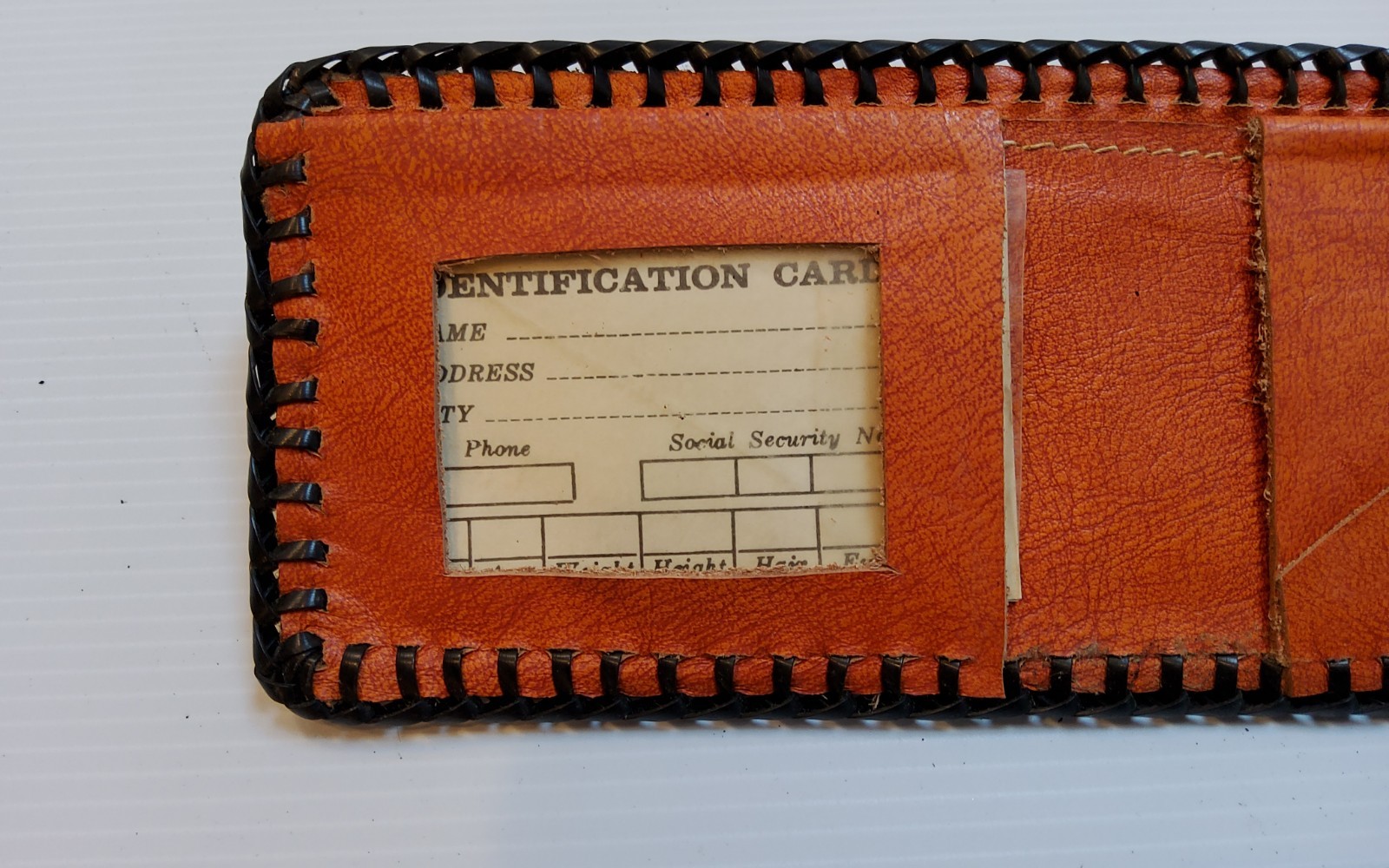 VTG. New BiFold Leather Wallet~Bear In The Woods~Whipstitch Hand Tooled Handmade